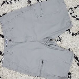 Levi’s Denizen cargo shorts size 32 Gray - 10” leg